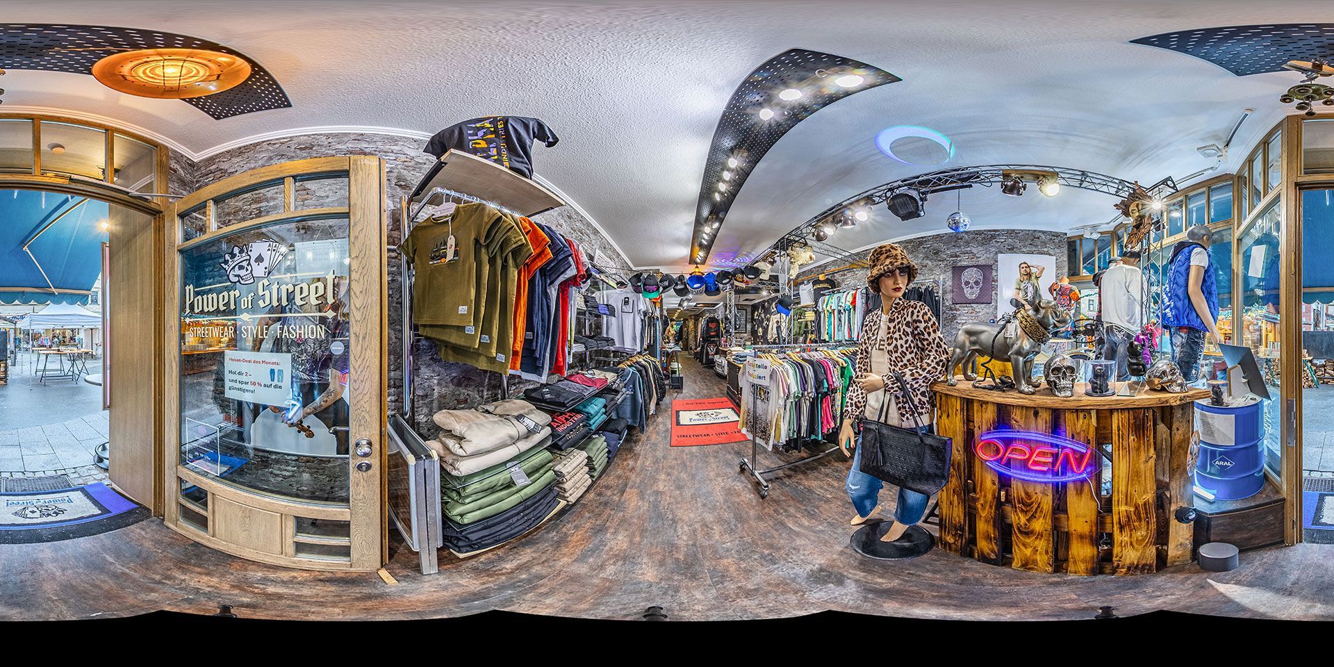 Blick in unseren Laden am Marktplatz 7 in Bad Kissingen