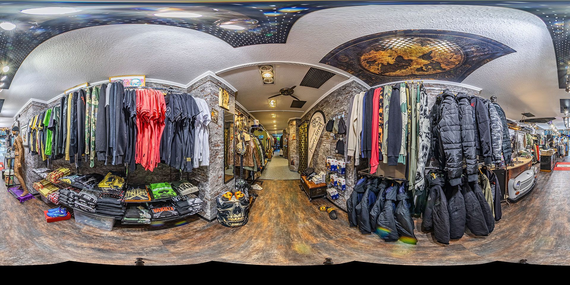 Blick in unseren Laden am Marktplatz 7 in Bad Kissingen