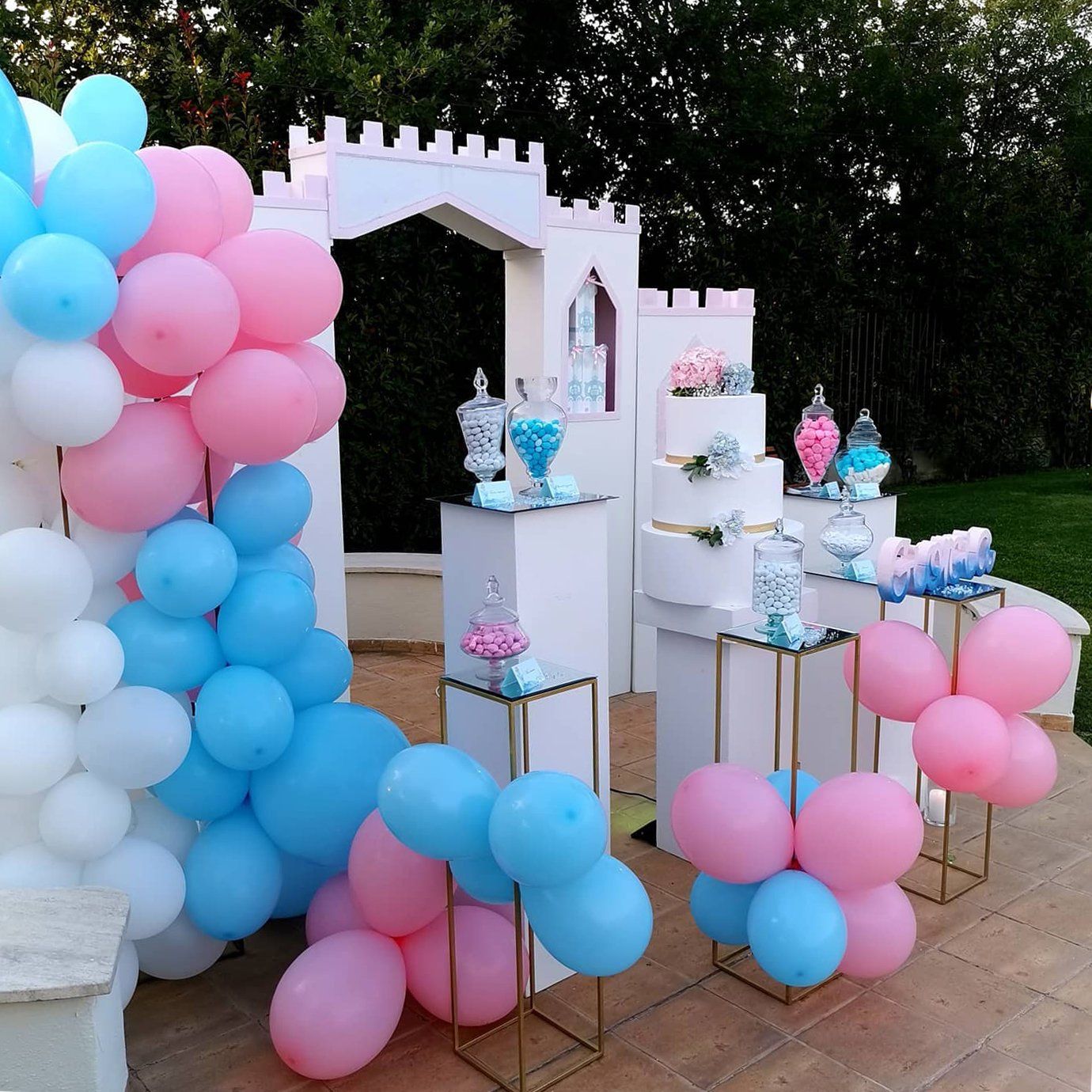 allestimento palloncini castello