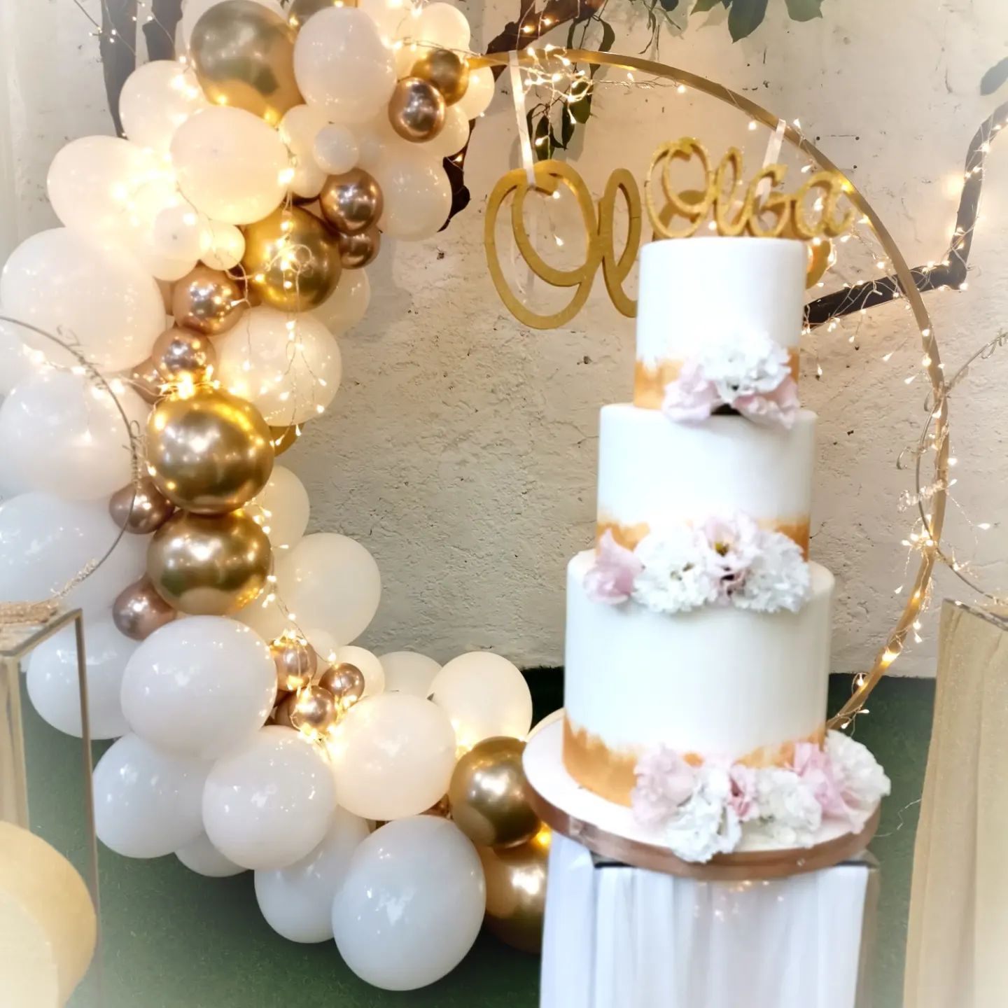 allestimento palloncini su cerchio