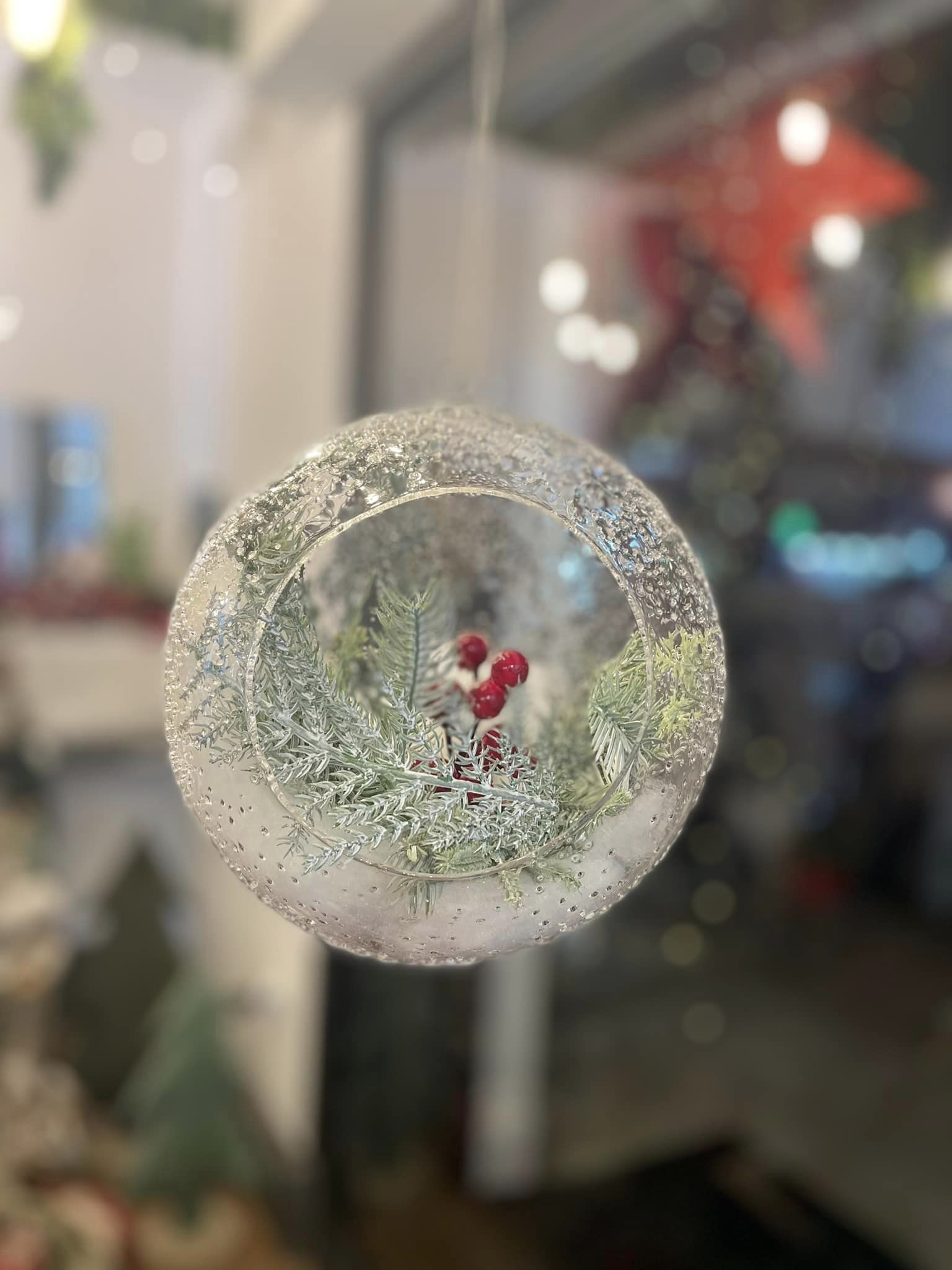 pallina natalizia in cristallo