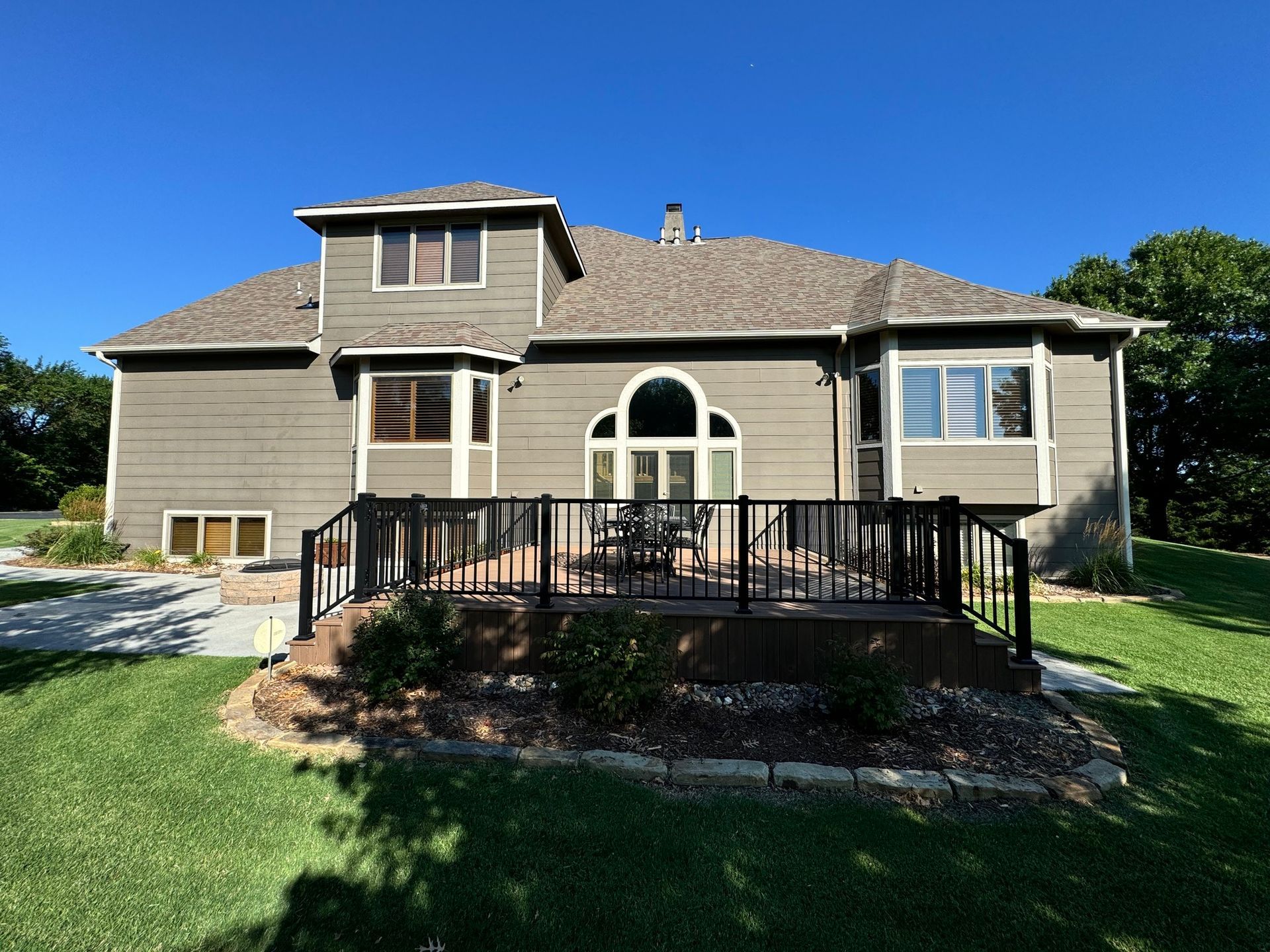 Tony Giesel Construction Deck Builder