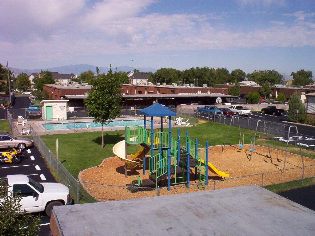 legacy apartments property image