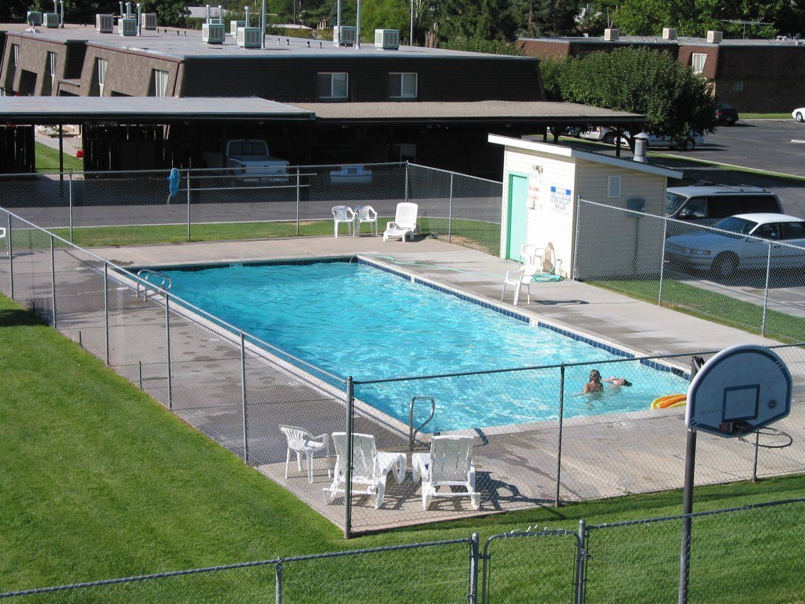 legacy apartments property image