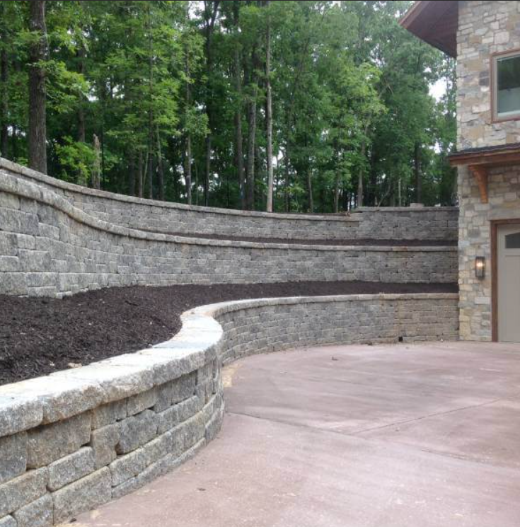retaining wall design | Lake St. Louis MO | Hackmann Lawn