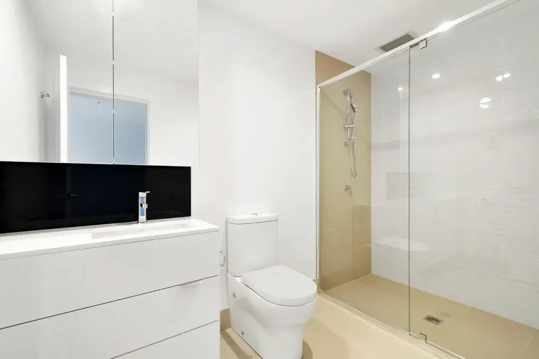 Plumber Kew