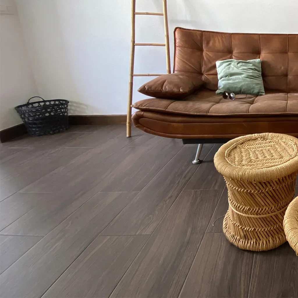 ✨Piso Vinílico LVT Para Pegar Cacao Puro 2mm