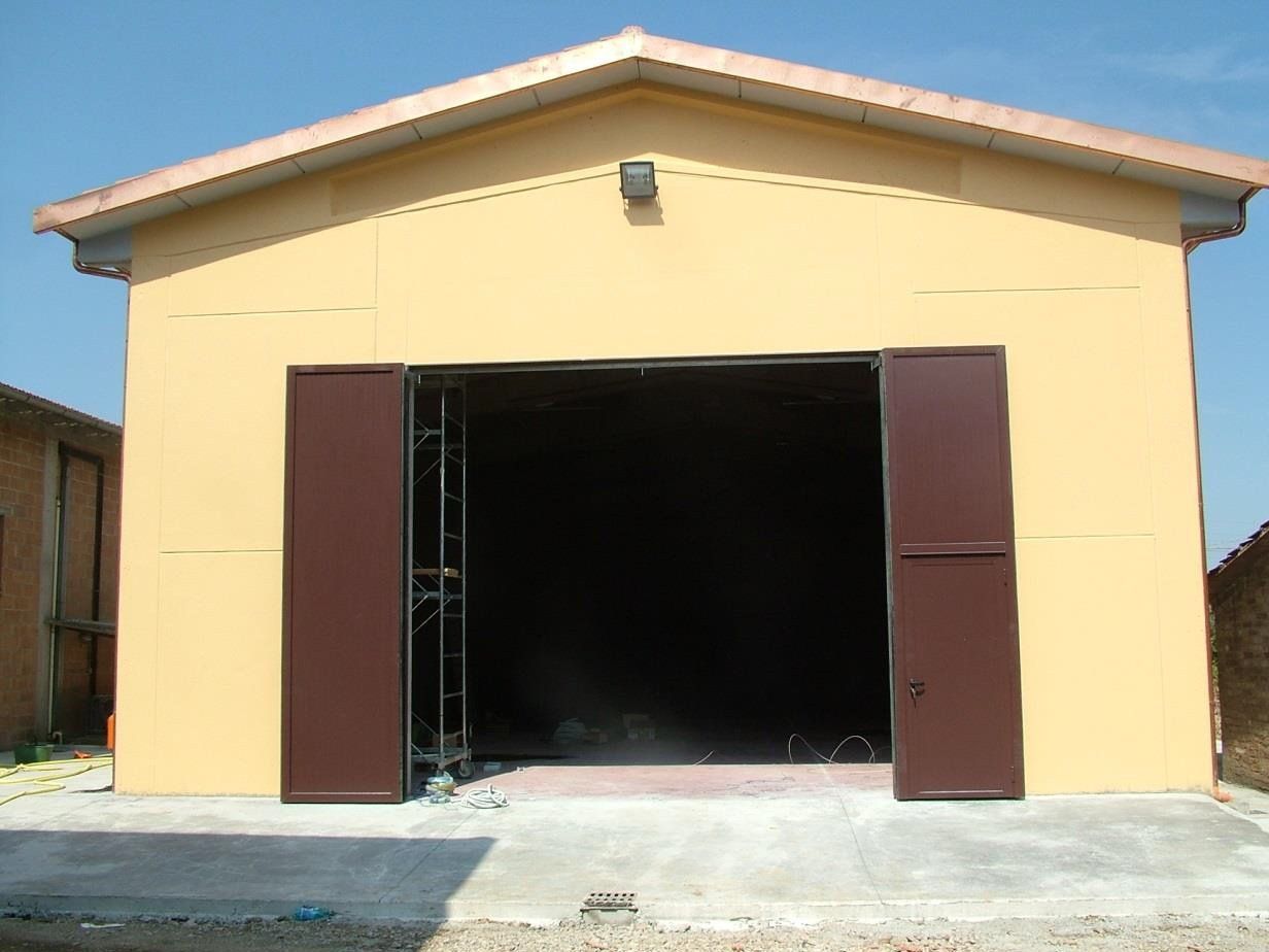 capannone in cemento armato prefabbricato