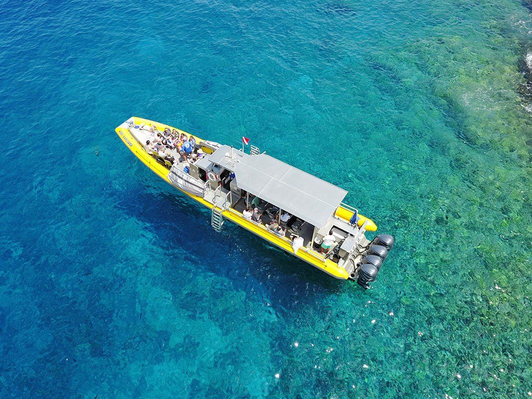 Close Up View of Boat — Wailuku, HI — Maui Reef Adventures