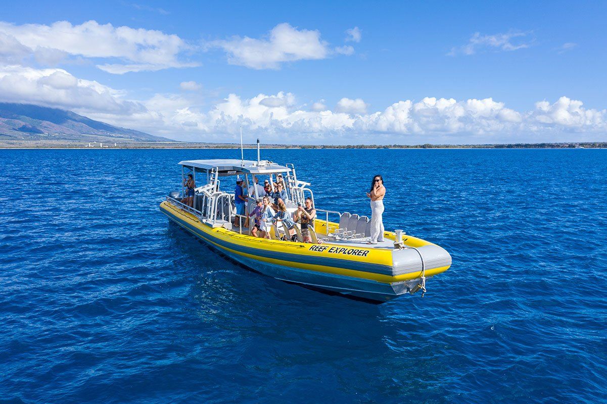 Side View of Boat — Wailuku, HI — Maui Reef Adventures