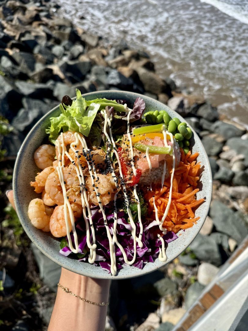Bowl of Food With Shrimp, Carrots, Edamame, and Greens — Relax in Paradise in Yeppoon, QLD