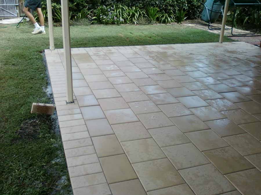 tan tile patio