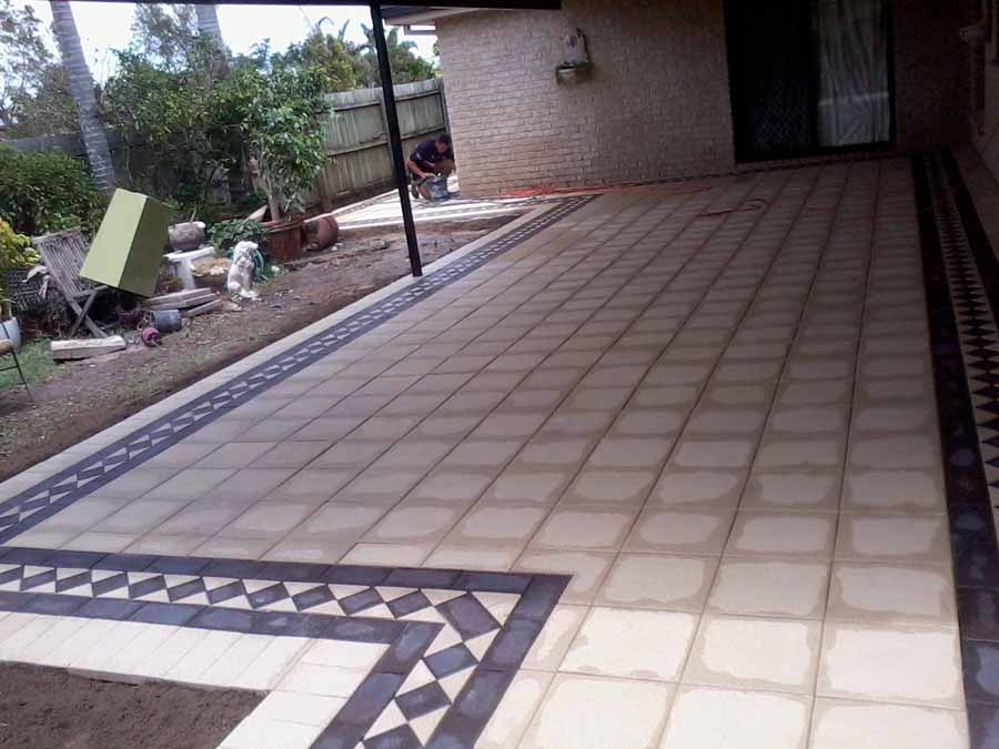 backyard patio tiling