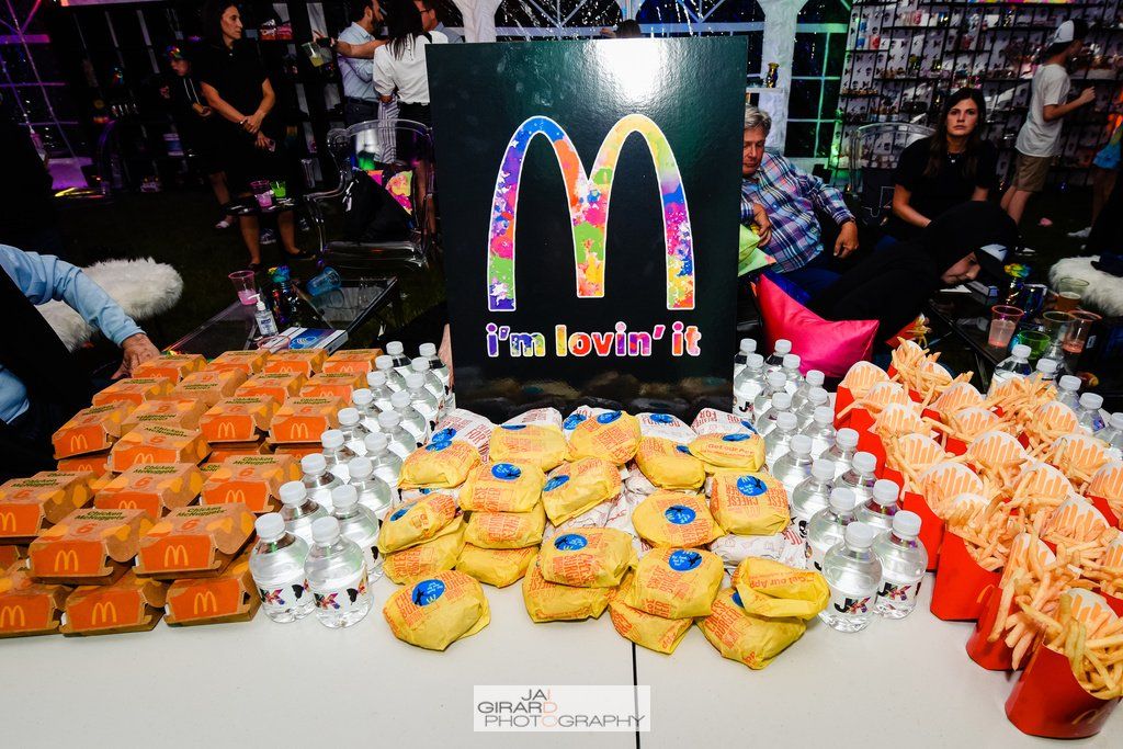 A table with a mcdonald 's sign on it