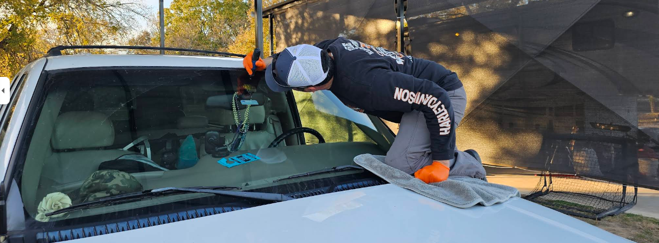 Mobile windshield rock chip repair in Bellmead, TX