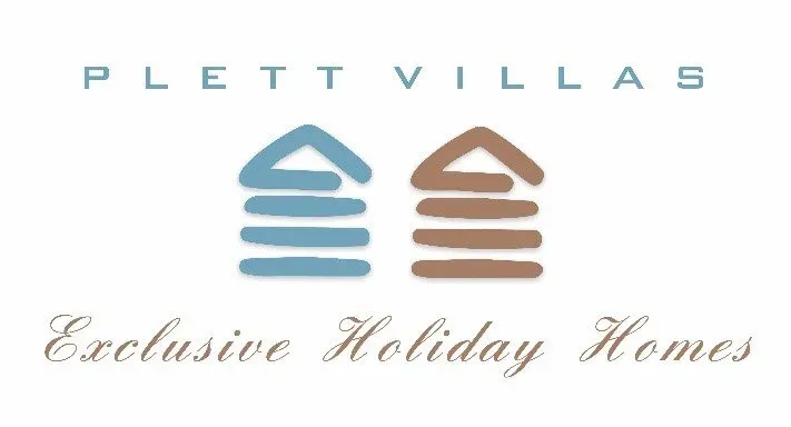 A logo for plett villas exclusive holiday homes