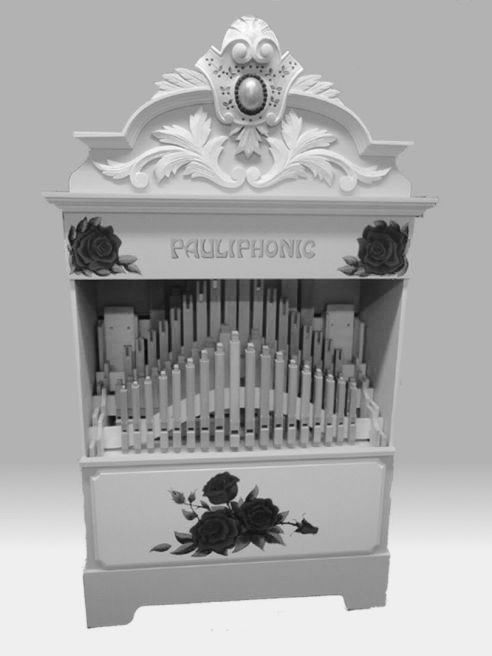 Een zwart-witfoto van een filifonisch orgel