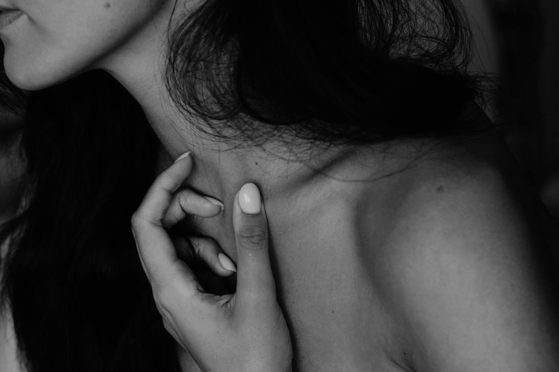 Ansicht der Oberkörpers einer Frau