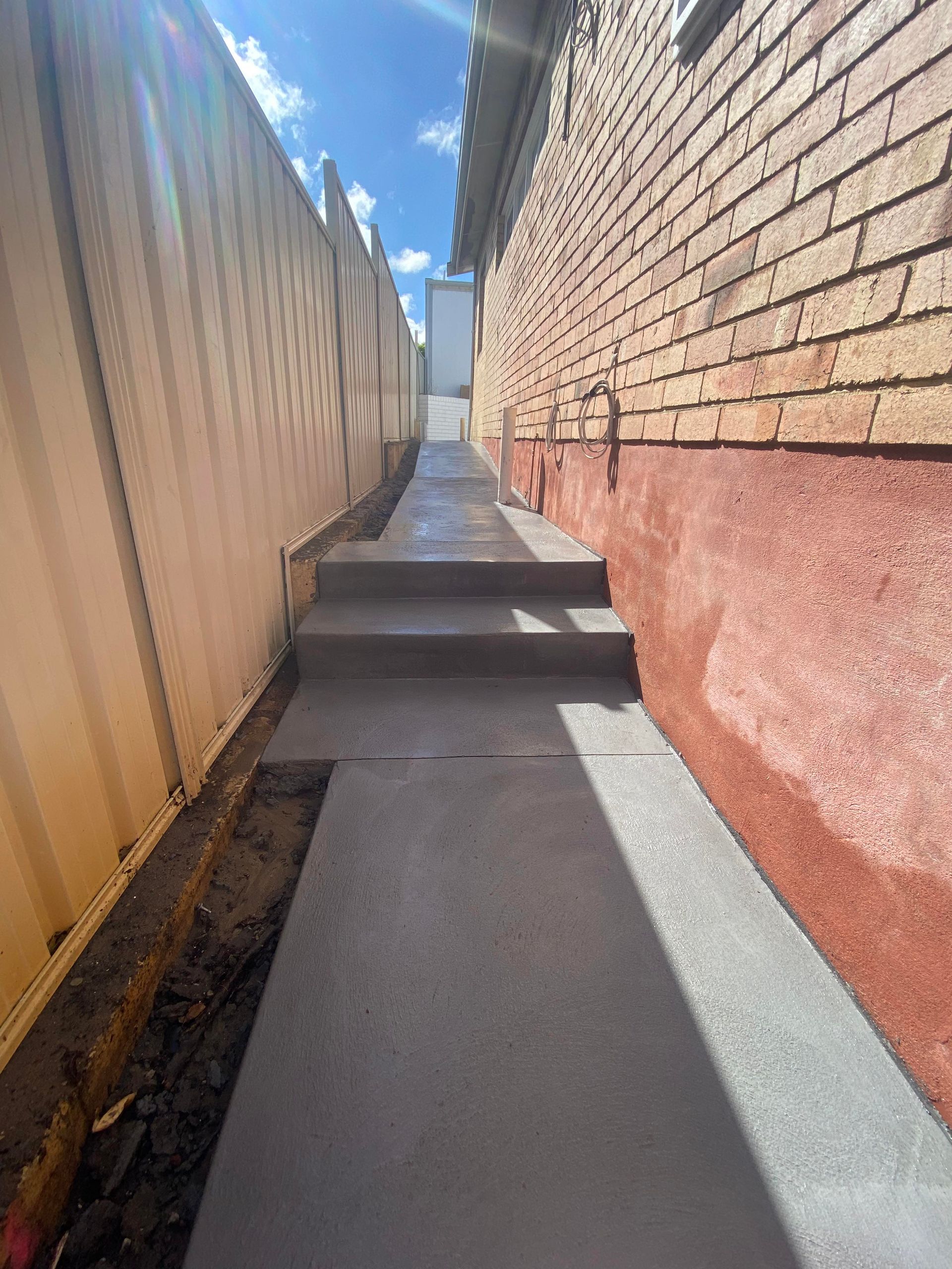 Standard concrete paths & stairs services