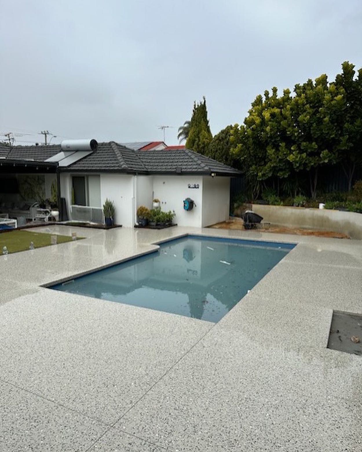 Honed Concrete Pool Surrounds