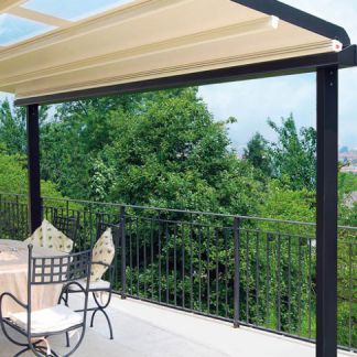 tenda da sole con scorrimento elettrico