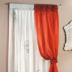 tenda con pieghe girate