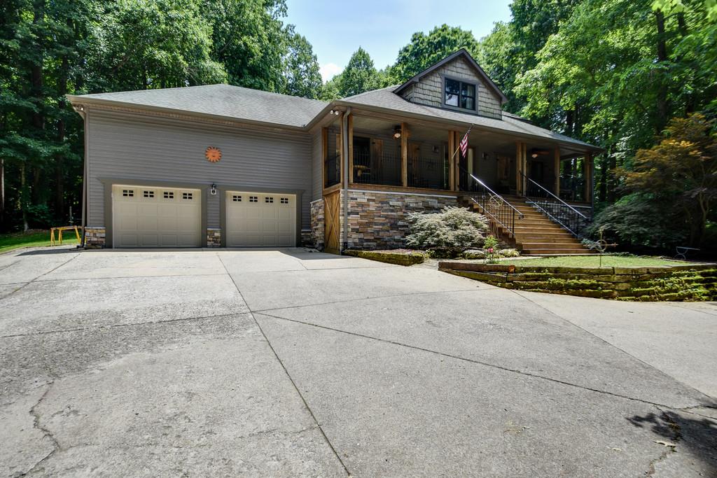 An Old House — White Bluff, TN — Building Solutions By Spann