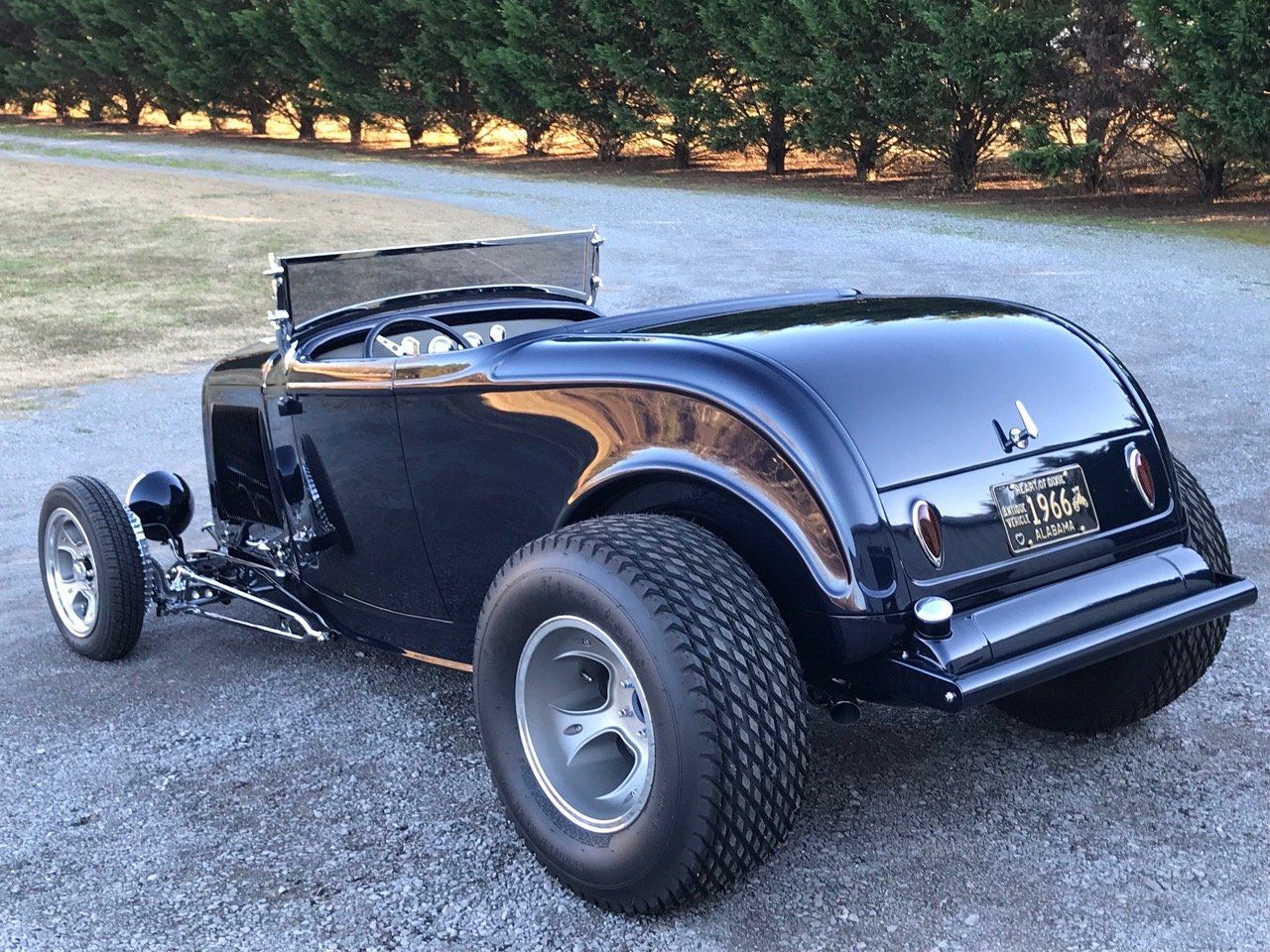 Blacks 32 Ford Roadster