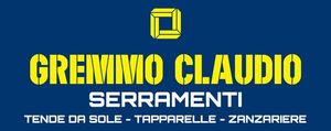 Logo per Gremmo Claudio Serramenti: sfondo blu con testo giallo, icona quadrata e elenco dei servizi in bianco.
