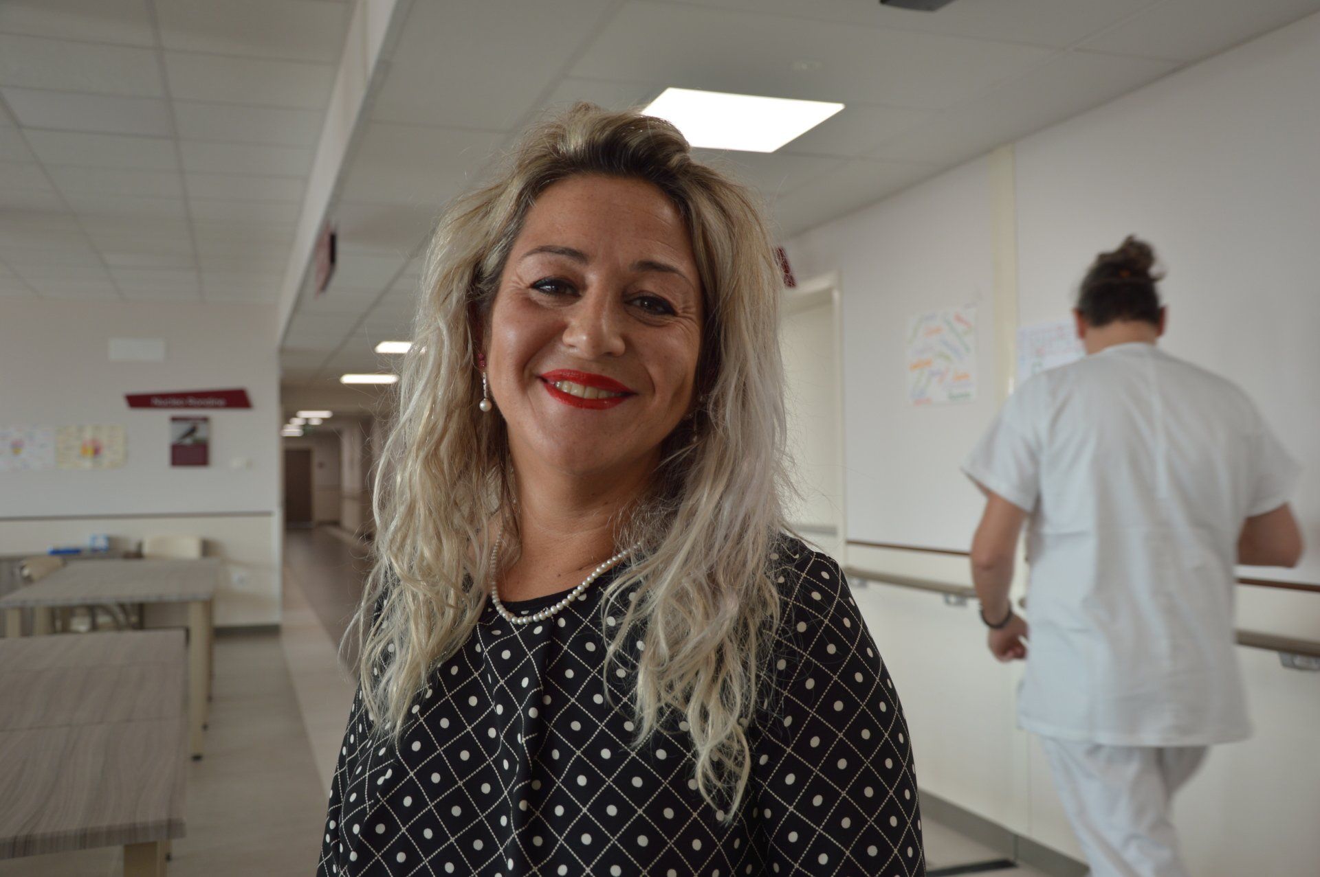 visitatore durante l'apertura del centro anziani