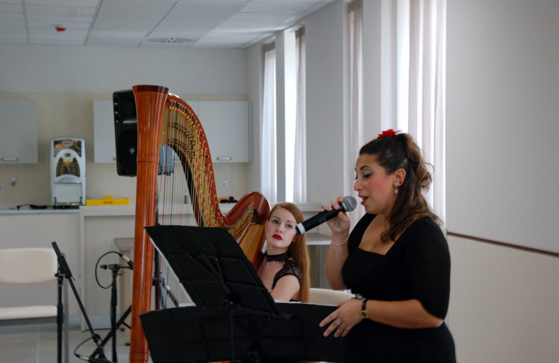 concerto di musica nella nuova residenza per anziani