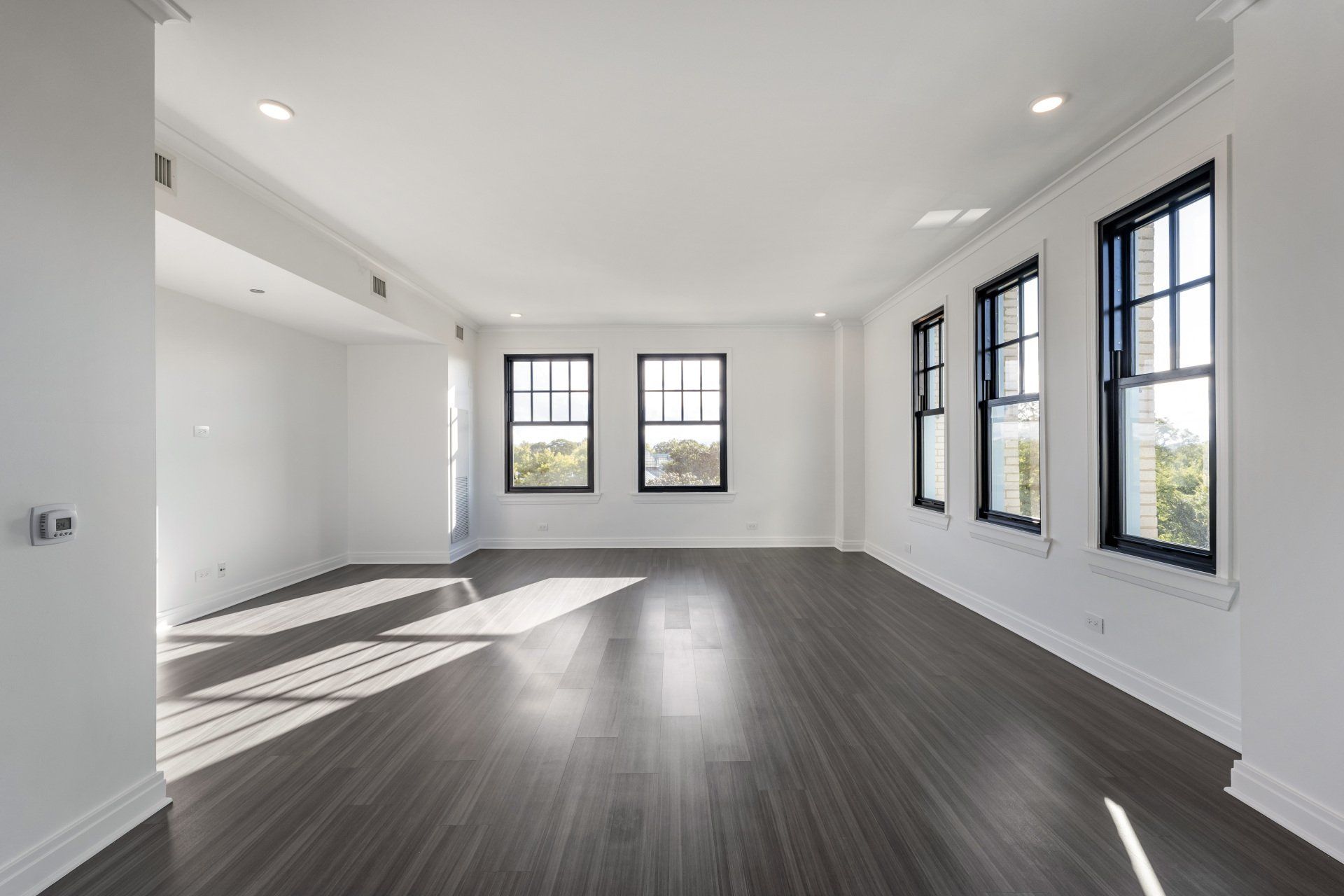 Lincoln Park Chicago Apartments The BeldenStratford