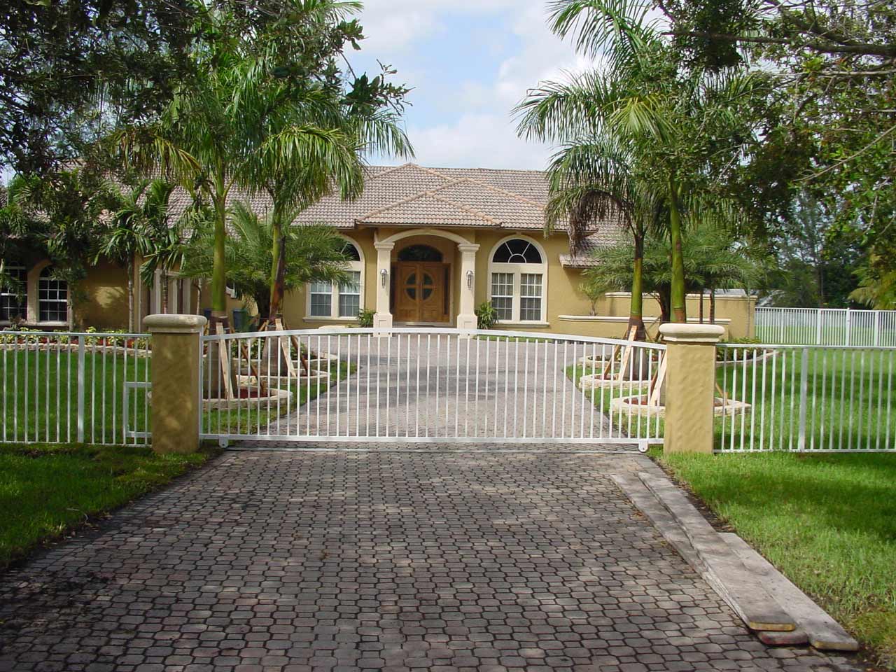 Drive Slide Gate — Sunrise, FL — First Class Fence & Rail, Inc.