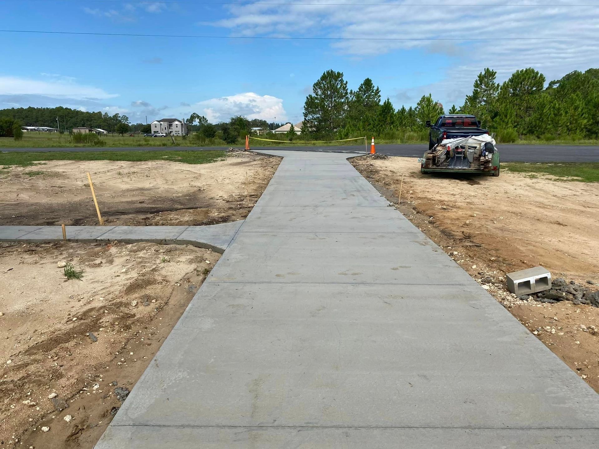 Concrete driveway Sidewalk