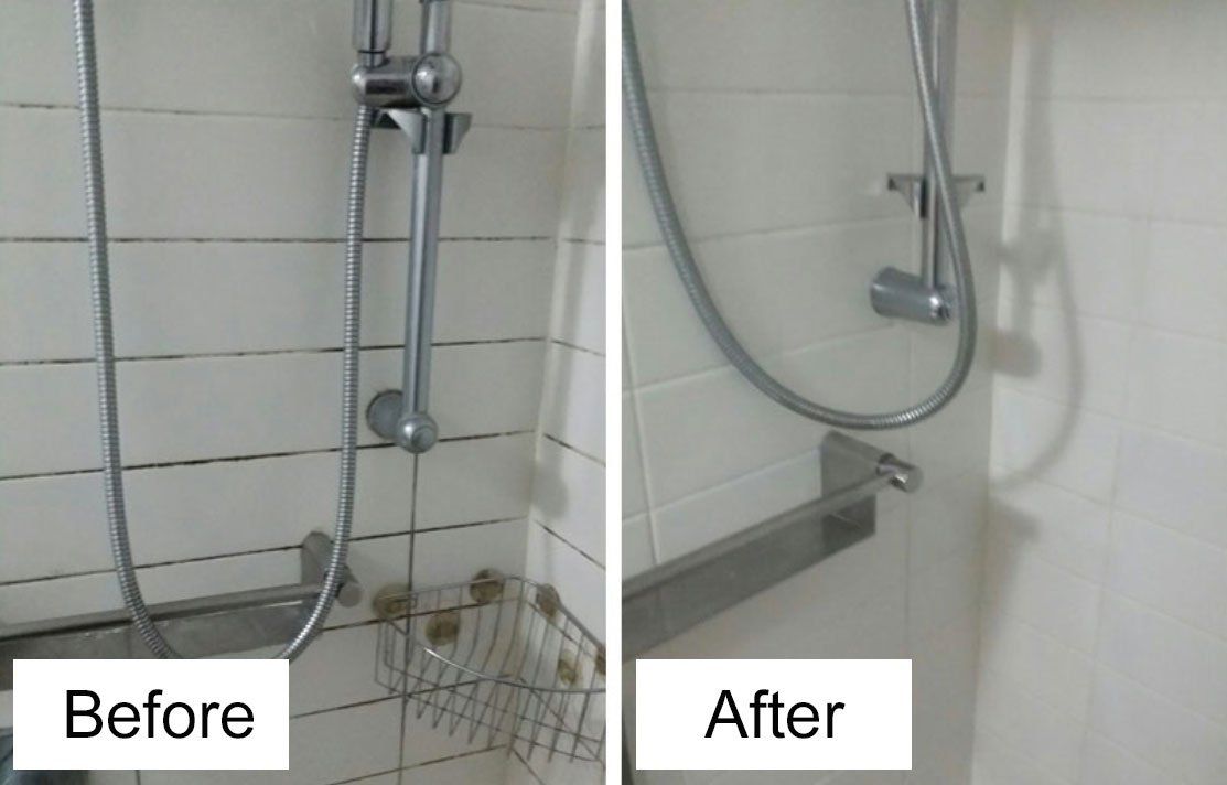 Before and after bathroom cleaning by AccessMaids