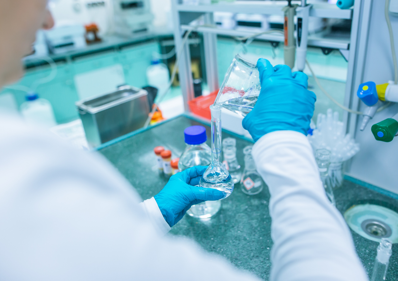 Laboratoire pharmacie Gindre