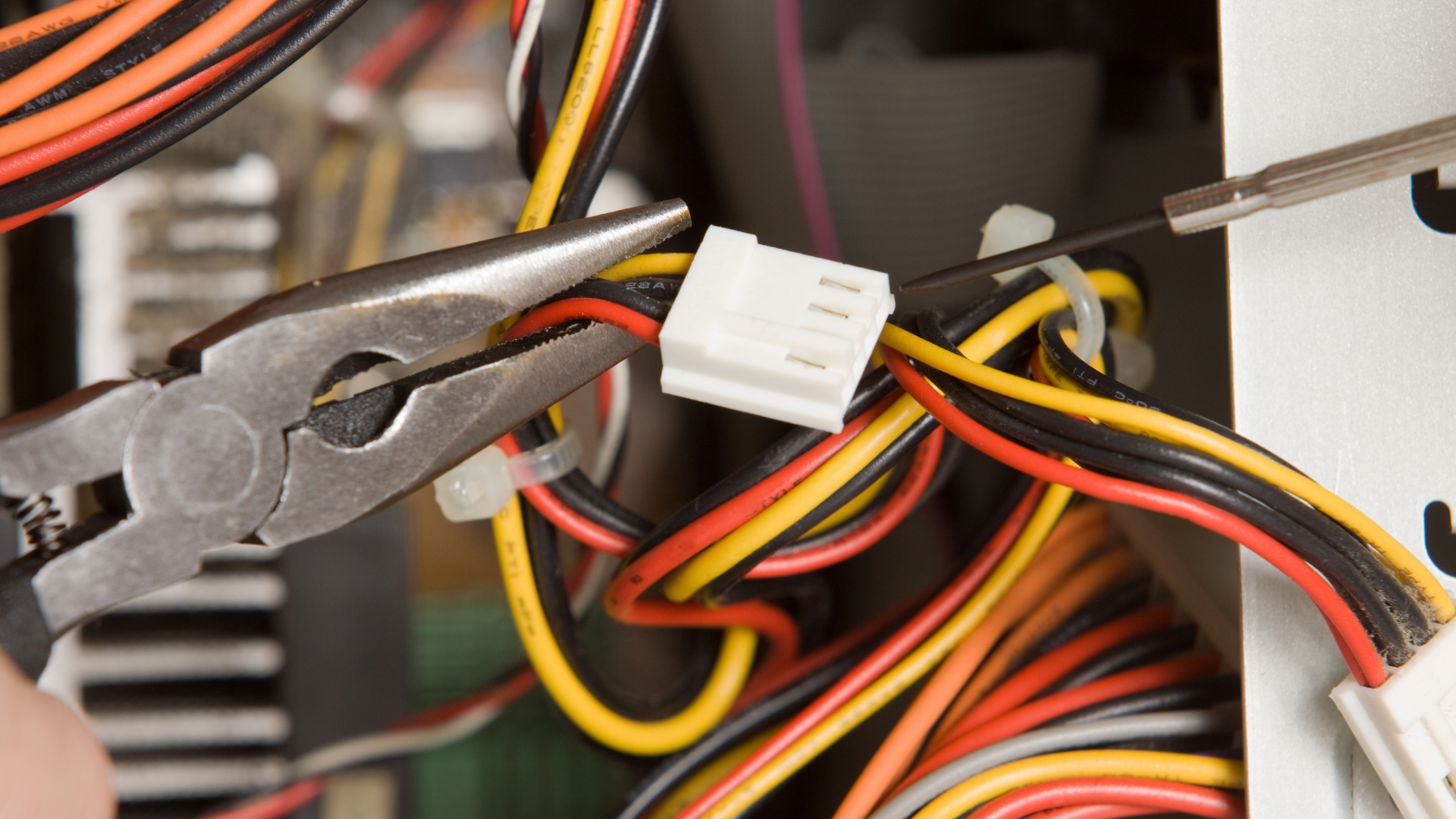 Lawndale Electric LLC