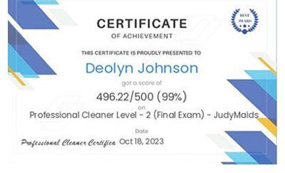 A certificate of achievement for deolyn johnson