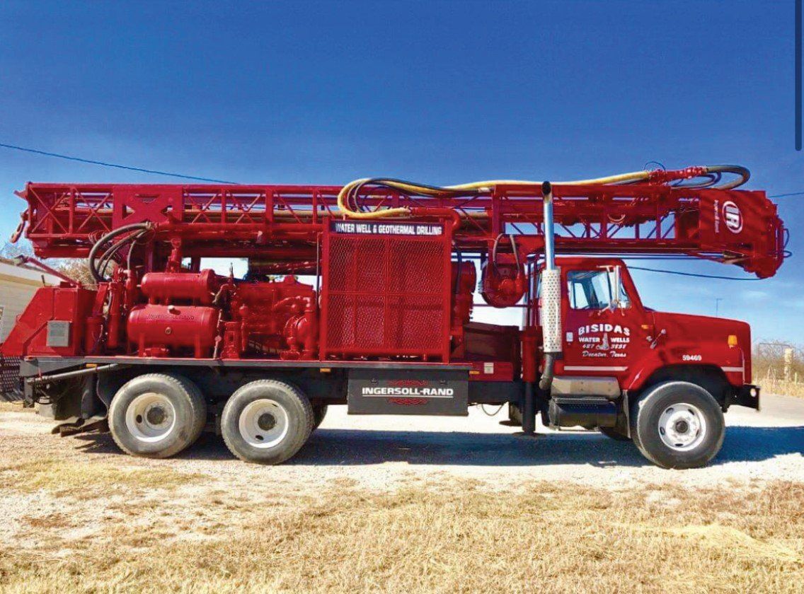 Large Service Truck — Decatur, TX — Bisidas Water Well Drilling B&B Pump