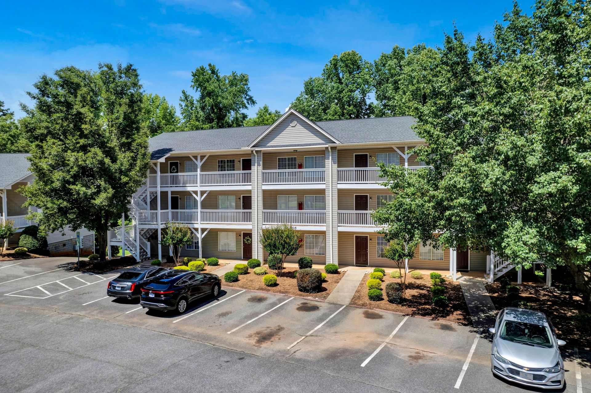 Chinaberry Commons Apartments