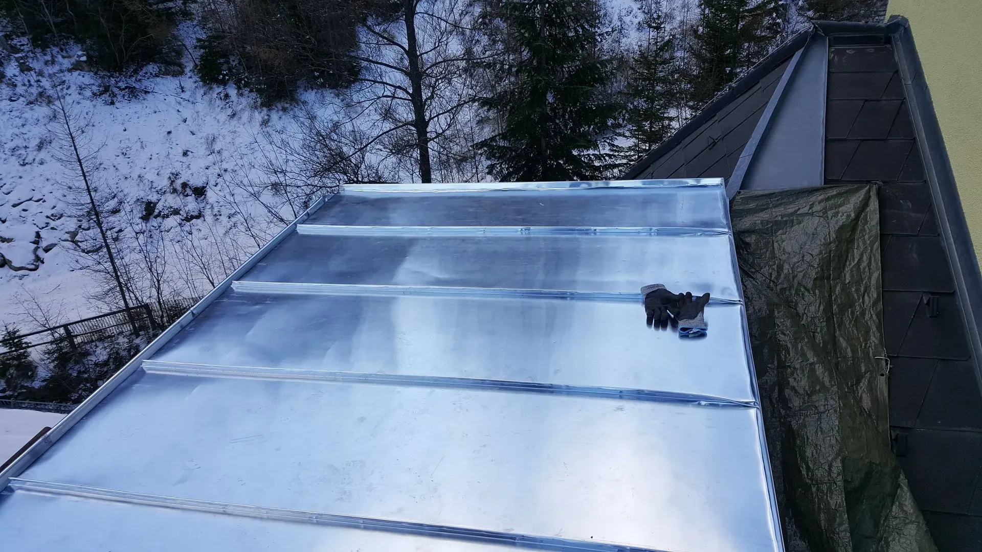 Metalldach Dachdeckungsarbeiten