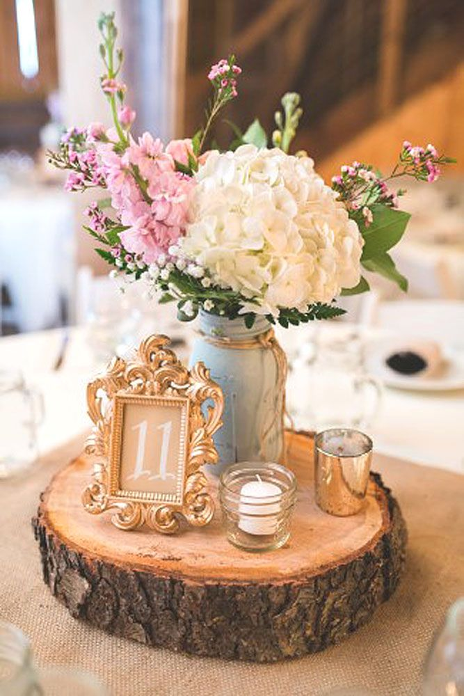 Floral table decoration