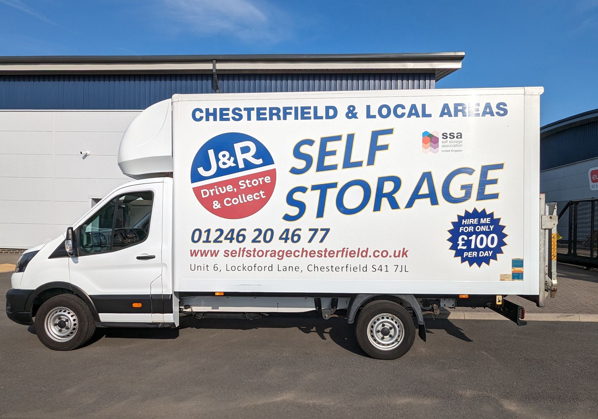 Luton with Tail Lift for hire Chesterfield