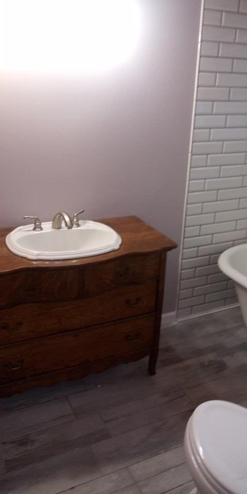 A bathroom with a sink