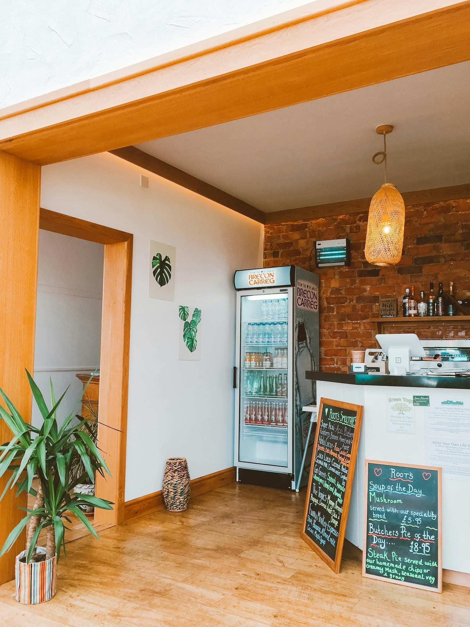 Restaurant Painting Service