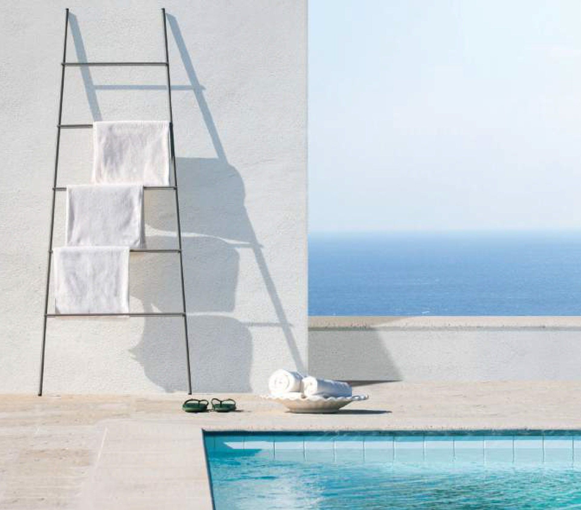 Mobili da giardino e scale d'arredo a Bergamo