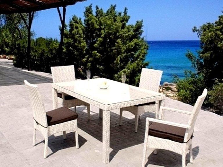 Mobili da giardino intrecciati a Bergamo