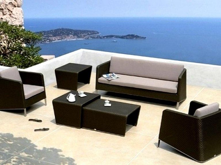 Mobili da giardino e divani a Bergamo