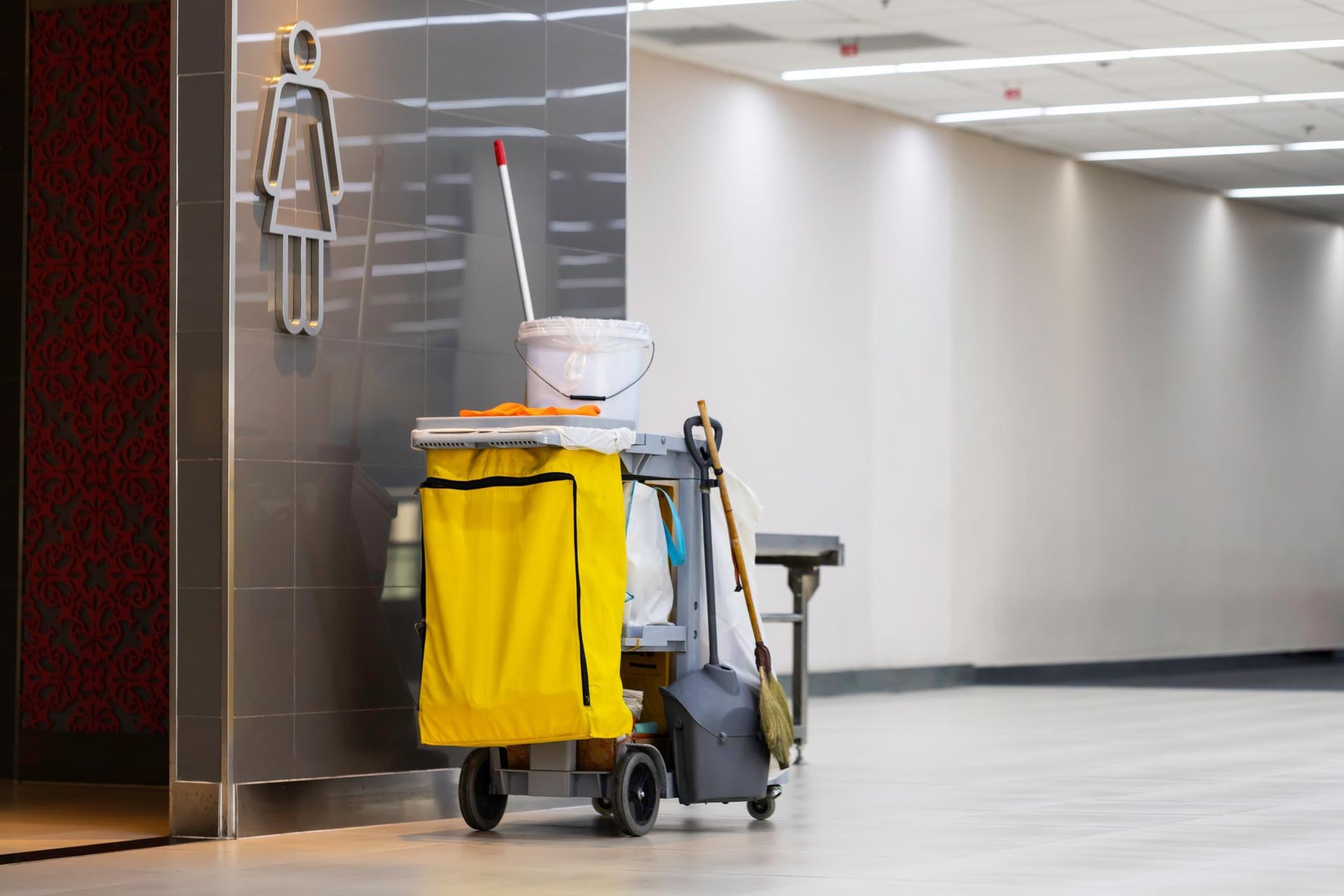 Flexible Scheduling In Office Cleaning — Bentonville, AR — Aeroclean NWA