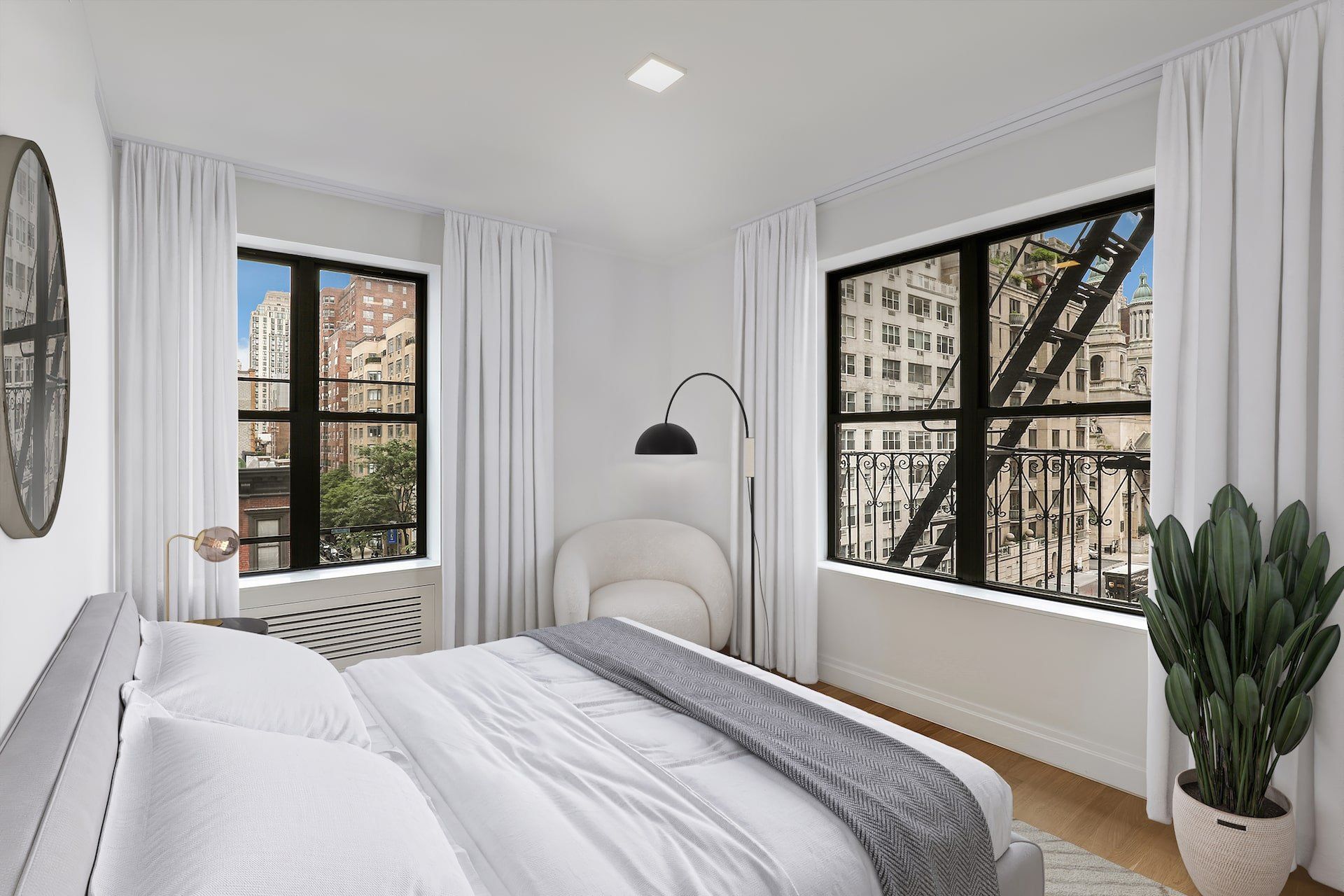 Studio space with bed and views